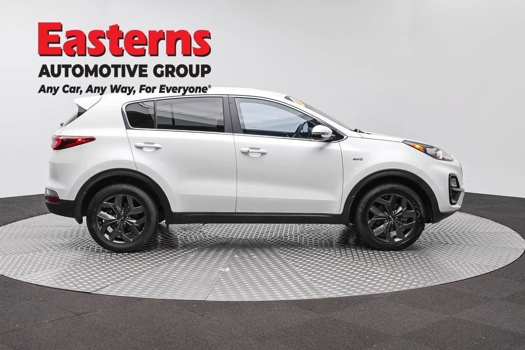 Used 2022 Kia Sportage LX w/ LX AWD Value Edition Package image 4