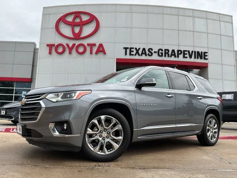 Used 2018 Chevrolet Traverse Premier w/ LPO, 'HIT The Road' Package AWD/4WD image 2