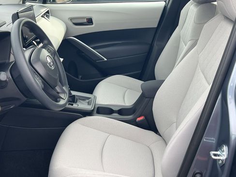New 2026 Toyota Corolla Cross L image 7