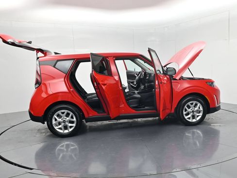 Certified 2024 Kia Soul S FWD image 54