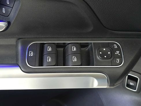 Certified 2026 Mercedes-Benz GLB 250 4MATIC image 24