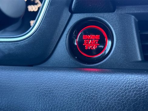 Used 2025 Honda Pilot EX-L image 22