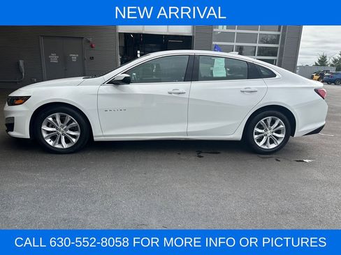 Used 2021 Chevrolet Malibu LT FWD image 2
