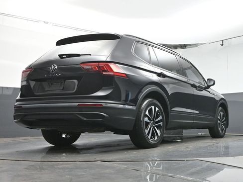 Used 2024 Volkswagen Tiguan S image 38