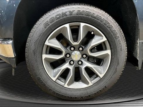 Used 2019 Chevrolet Silverado 1500 LT w/ All-Star Edition RWD image 31