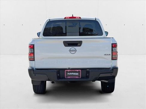 New 2025 Nissan Frontier S image 7
