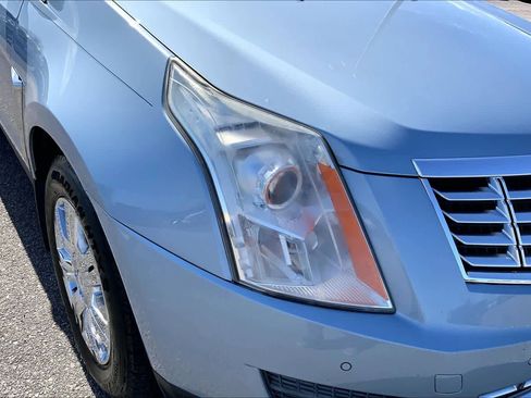 Used 2014 Cadillac SRX Luxury w/ Driver Awareness Package image 28