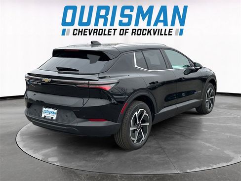 New 2026 Chevrolet Equinox EV LT image 6