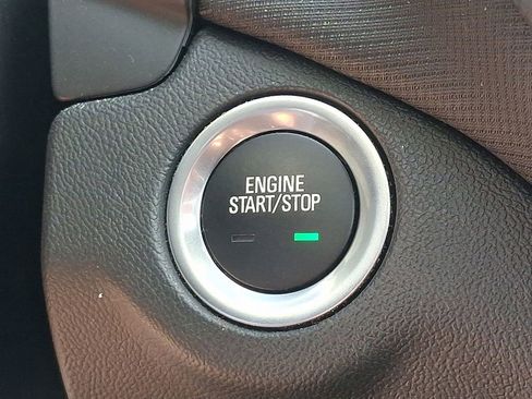 Used 2024 Chevrolet Equinox RS w/ RS Leather Package AWD/4WD image 30