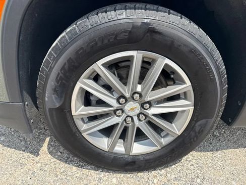 Certified 2023 Chevrolet Traverse LT AWD/4WD image 12
