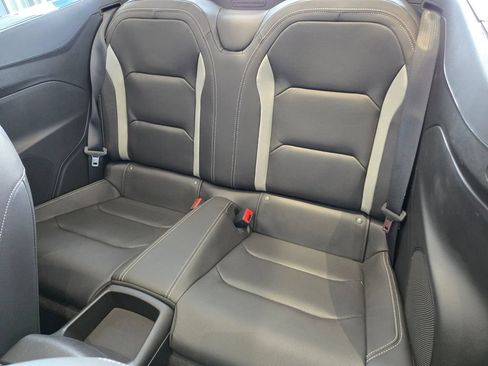 Used 2024 Chevrolet Camaro LT RWD image 10