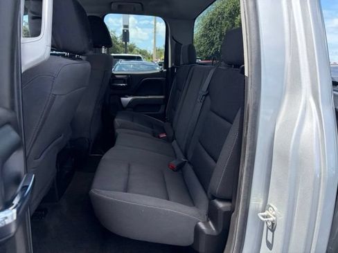 Used 2018 Chevrolet Silverado 1500 LT w/ Redline Edition AWD/4WD image 15