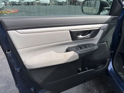 Used 2018 Honda CR-V LX image 15