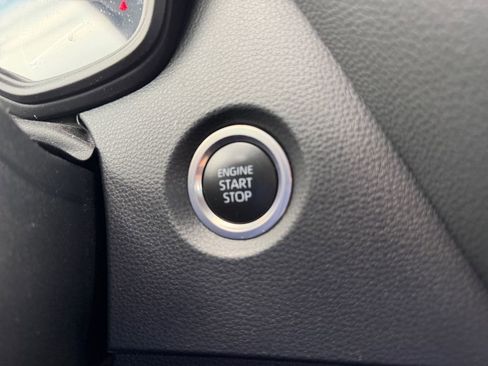 Used 2024 Toyota Corolla SE w/ SE Premium Package image 28