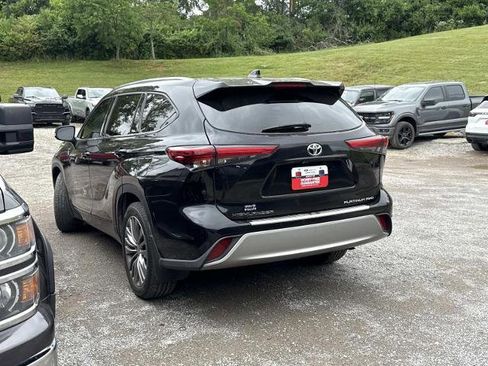 Used 2020 Toyota Highlander Platinum AWD/4WD image 5