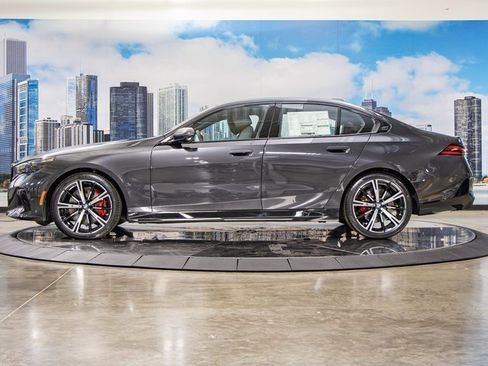 New 2026 BMW 540i xDrive 540i xDrive w/ M Sport Package image 6