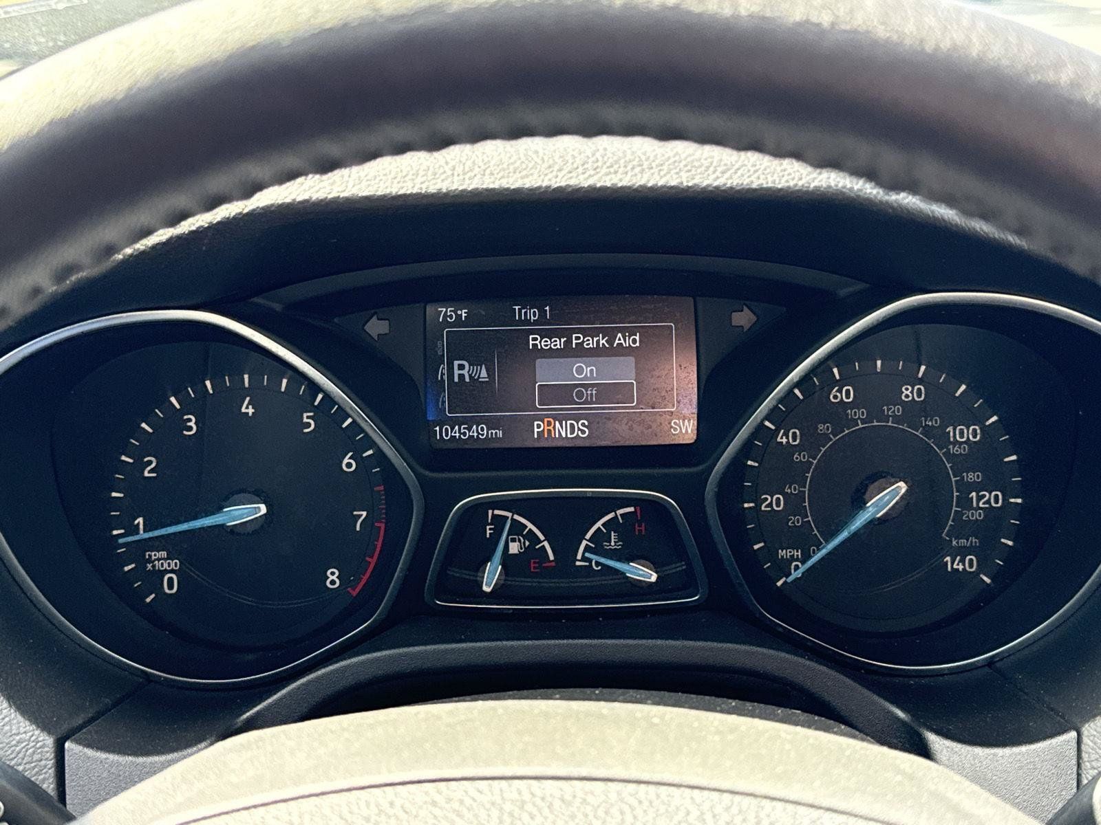 Used 2018 Ford Focus Titanium w/ Titanium Technology Package FWD image 28