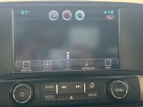 Used 2015 Chevrolet Silverado 1500 High Country w/ High Country Premium Package AWD/4WD image 25