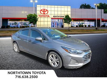 Used 2019 Chevrolet Cruze LT w/ Convenience Package