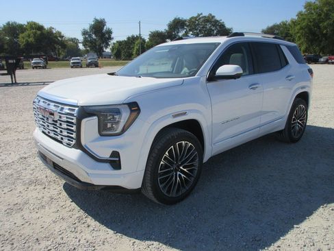 New 2026 GMC Terrain Denali image 9