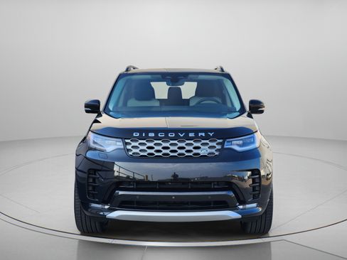 New 2026 Land Rover Discovery Limited Edition AWD/4WD image 6