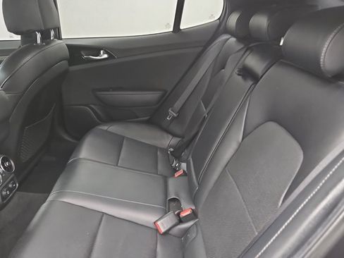 Used 2022 Kia Stinger GT-Line image 13
