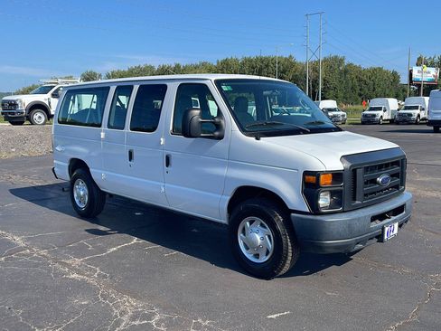 Used 2012 Ford E-350 and Econoline 350 XL RWD image 7