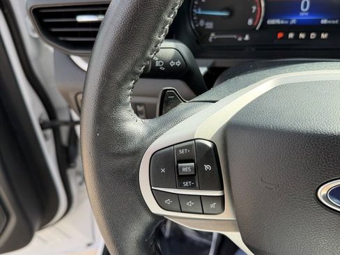 Used 2021 Ford Explorer XLT w/ Class III Trailer Tow Package image 17