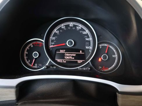 Used 2018 Volkswagen Beetle 2.0T Coast w/ Coast Lighting Package image 7