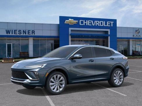 New 2026 Buick Envista Avenir image 2