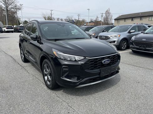 Used 2023 Ford Escape ST-Line AWD/4WD image 1