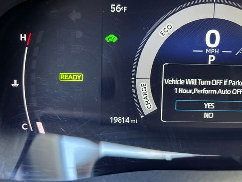 Certified 2025 Toyota Camry SE w/ Convenience Package FWD image 11