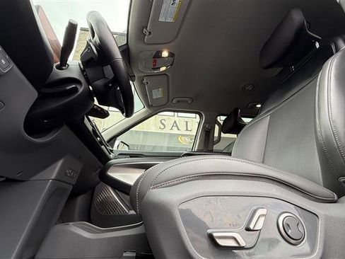 Used 2024 Kia EV9 Light Long Range image 13