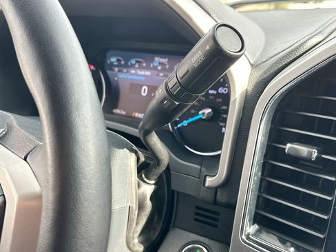 Used 2022 Ford F350 Lariat w/ Lariat Ultimate Package image 20