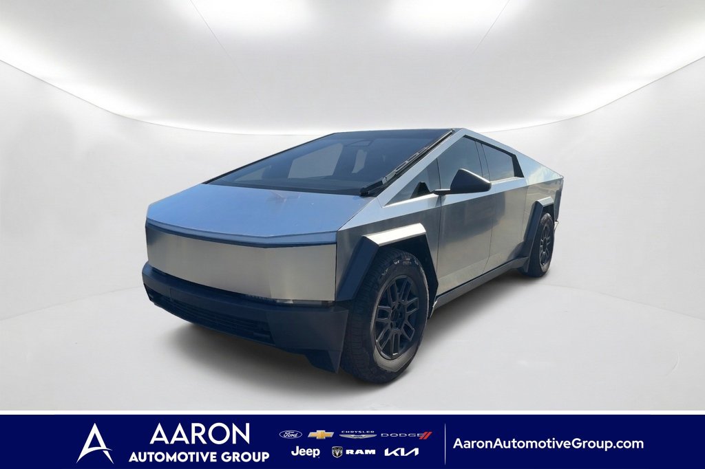 Used 2024 Tesla Cybertruck AWD Crew Cab image 1