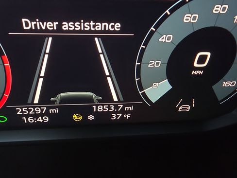 Used 2022 Audi Q3 2.0T Premium Plus image 36