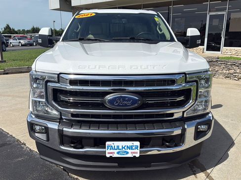 Used 2021 Ford F250 Lariat w/ Lariat Ultimate Package AWD/4WD image 2