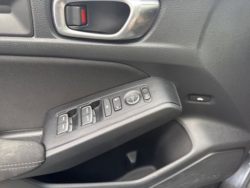 Used 2023 Honda Civic LX image 24