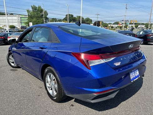 Used 2022 Hyundai Elantra SE w/ Preferred Accessory Package FWD image 25