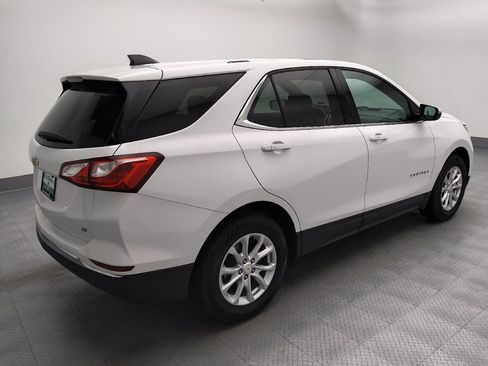 Used 2018 Chevrolet Equinox LT FWD image 10