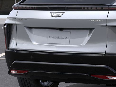 New 2026 Cadillac Lyriq Sport image 14