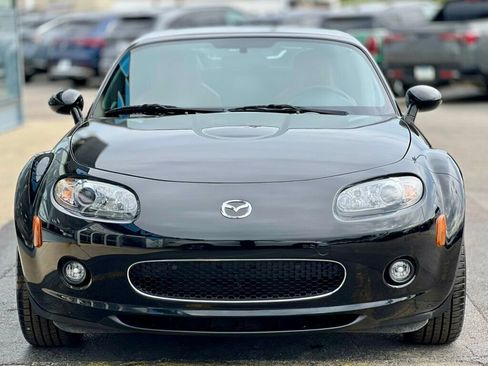 Used 2007 MAZDA MX-5 Miata Grand Touring w/ Premium Pkg image 6