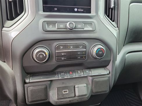 Used 2020 Chevrolet Silverado 1500 Custom w/ Custom Value Package image 36