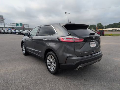 Used 2022 Ford Edge Titanium image 5