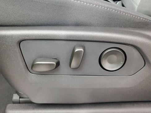 New 2026 Chevrolet Silverado 2500 LT image 28