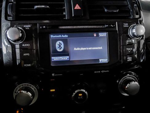 Used 2018 Toyota 4Runner TRD Off-Road Premium AWD/4WD image 27