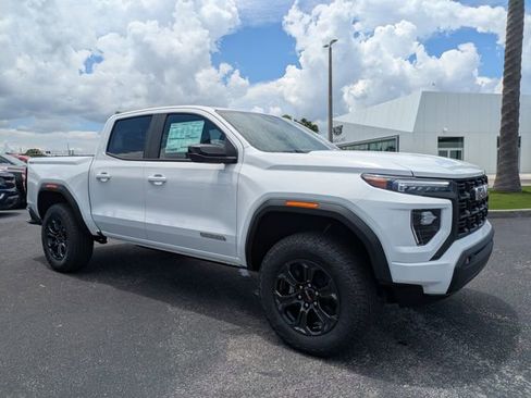 New 2025 GMC Canyon Elevation w/ Convenience Package image 2