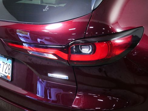 Used 2024 MAZDA CX-90 Plug-In Hybrid w/ Premium Pkg AWD/4WD image 17