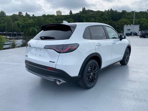 New 2027 Honda HR-V Sport image 11