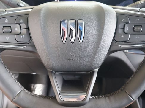Used 2025 Buick Envista Preferred w/ Convenience I Package FWD image 20
